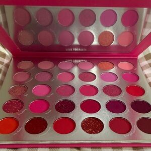 KARA Duo Beauty Pink Makeup Palette